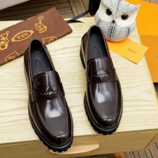 Tods Leather Shoes